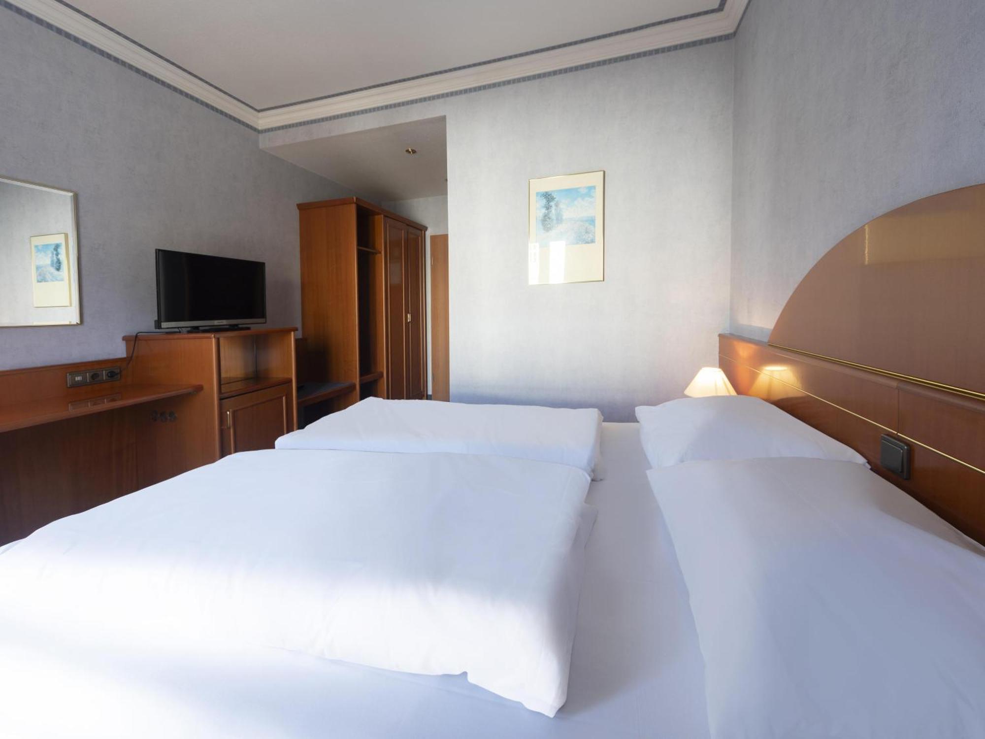 B&B Hotel Gotha-Hbf 外观 照片